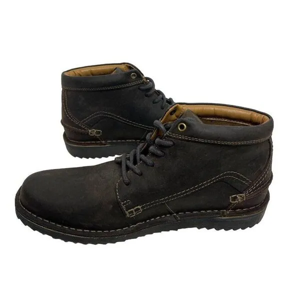 Clarks Collection NWOB Brown Leather Chukka Boots Mens Size 8.5M Ortholite