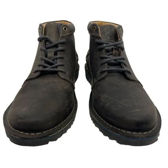 Clarks Collection NWOB Brown Leather Chukka Boots Mens Size 8.5M Ortholite