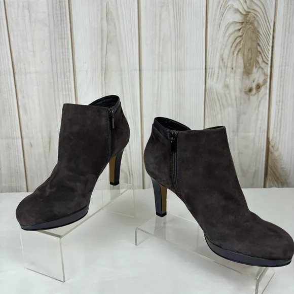 Clarks Delsie Stella Leather Boots Heeled Booties Purple Gray Suede Size 8.5