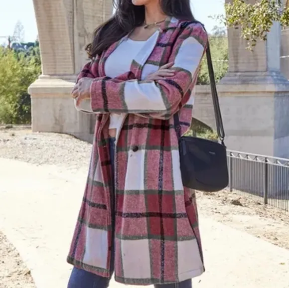 Classic Checkmate Lapel Coat - Red