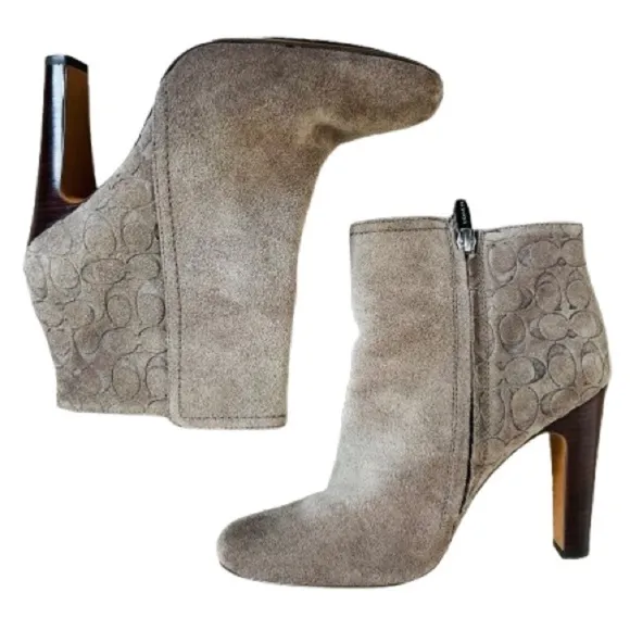 Coach HANNI Gray Signature Embossed Suede Ankle Boot. Size 8