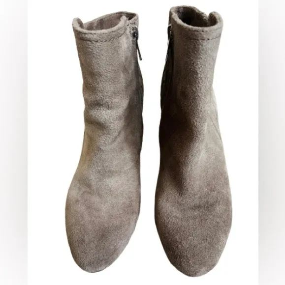 Coach HANNI Gray Signature Embossed Suede Ankle Boot. Size 8