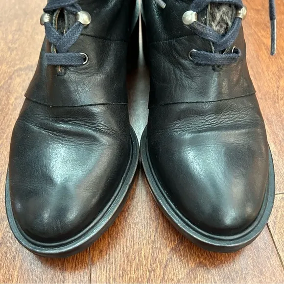 Coclico Mack Black Leather Boots, Faux Fur Tongue, Hook &amp; Eye Closure, Size 6.5