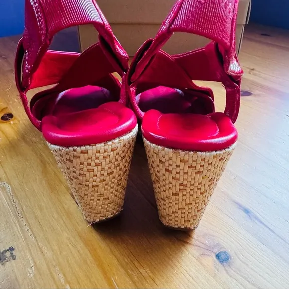 Cole haan leather sandals