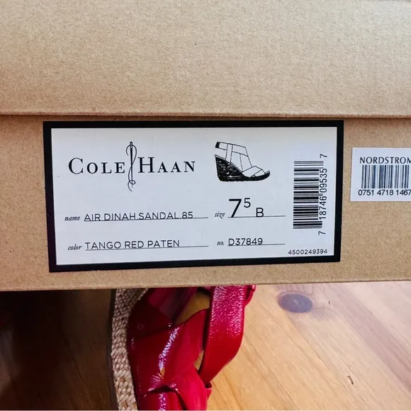 Cole haan leather sandals