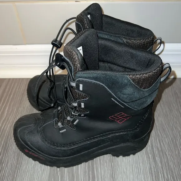 Columbia Black Bugaboot 2 Youth Waterproof Boots