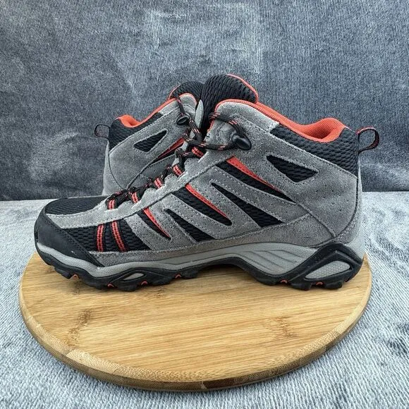 Columbia Mens Charter Oak Size 9 Boots gray Black Waterproof Hiking Omnigrip