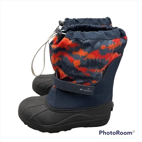 COLUMBIA POWDERBUG PLUS II BOOTS IN ABYSS/GRAY AND SHARK/SILVER GRAY Youth 7