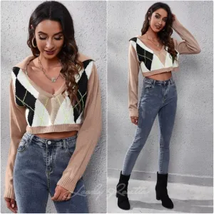 Contemporary Print Cropped Sweater