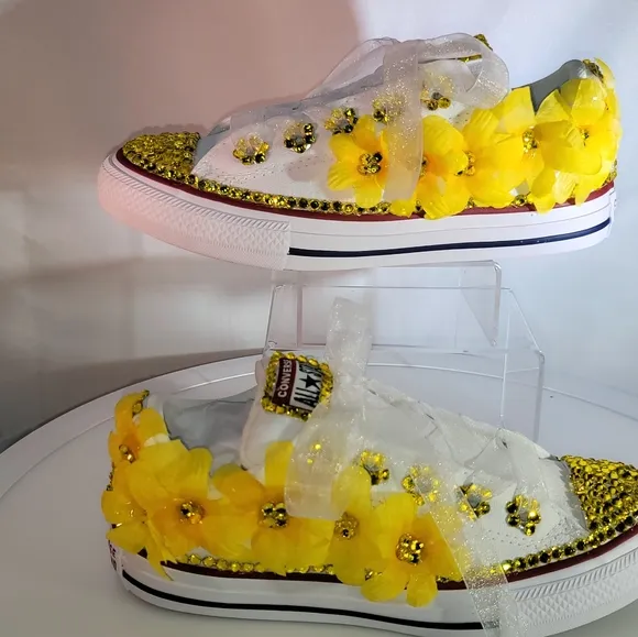 Converse Kids White and Yellow Embellished Shoes