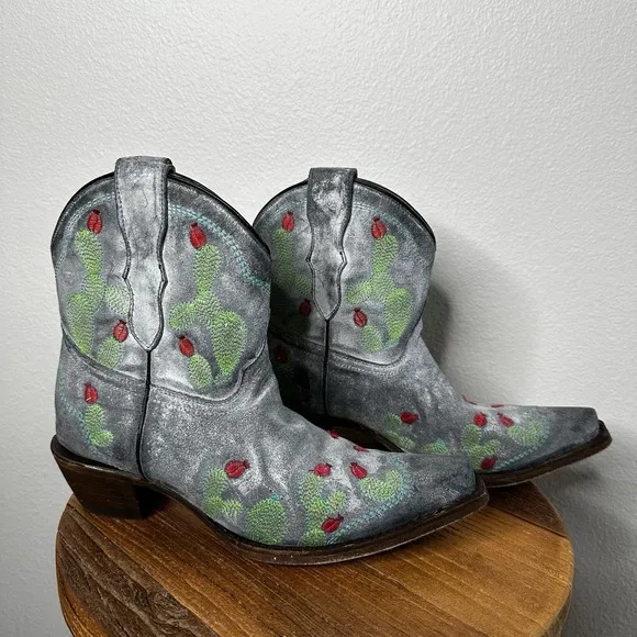 Corral Nopal Cactus Embroidered Leather Snip Toe Western‎ Boots Women's Size 5