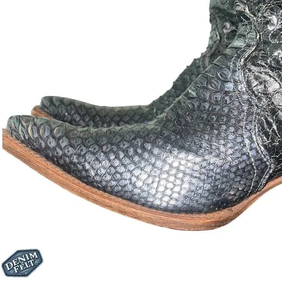 Corral Women’s Black/Grey Python Snip Toe Western/Cowboy Boots | RARE!!