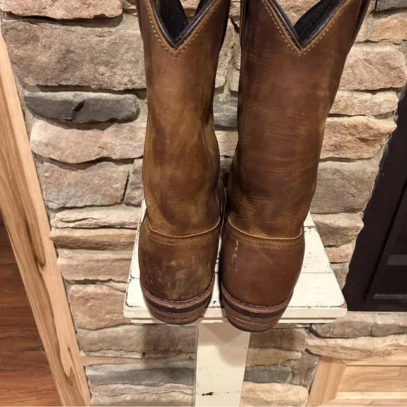 Dan Post men’s Albuquerque brown western‎ boot.