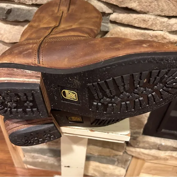 Dan Post men’s Albuquerque brown western‎ boot.
