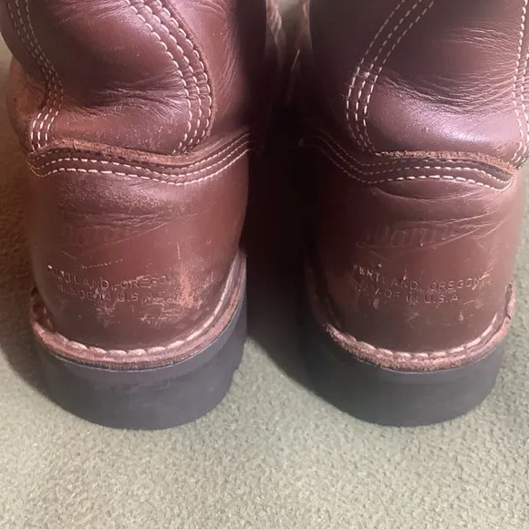 Danner Gor-Tex brown, lace - up work boots. Style 11560. Size 11 D.