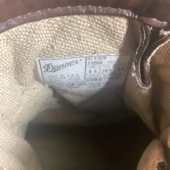 Danner Gor-Tex brown, lace - up work boots. Style 11560. Size 11 D.