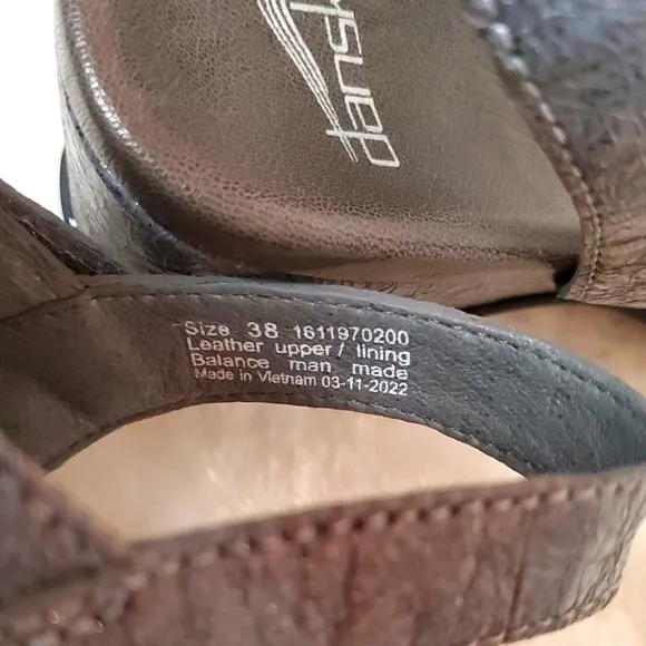 Dansko Addyson Metalic Strappy Sandals Size 38