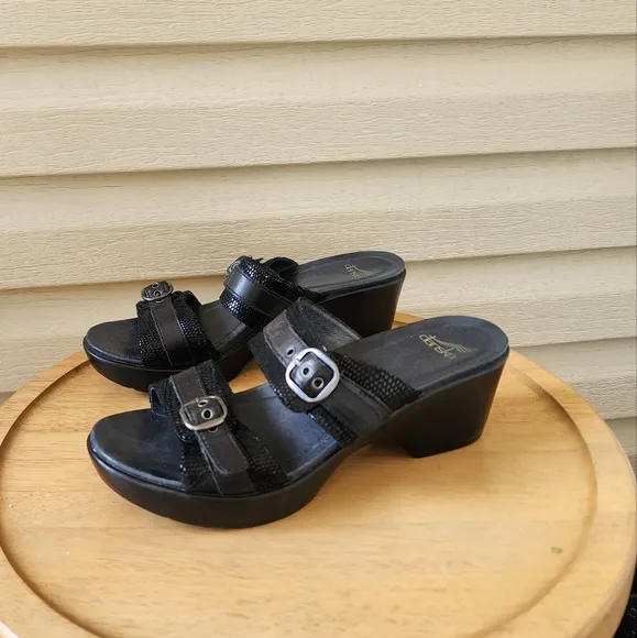 Dansko Jessie black lizard sandals