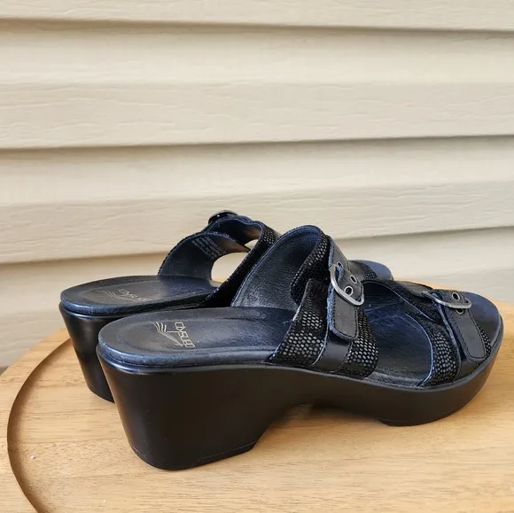 Dansko Jessie black lizard sandals