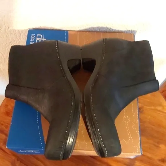 Dansko Maria Milled Nubuck ALL Black Leather Comfort Ankle Boots Neutral Sz.37
