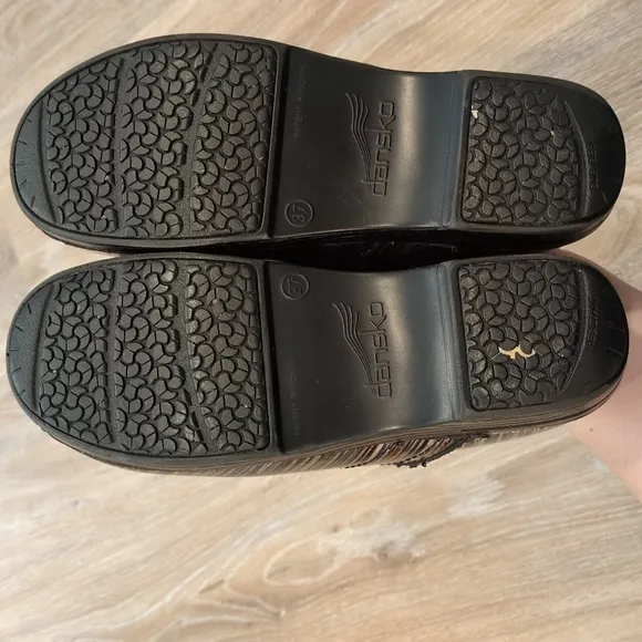 Dansko Striped Women's Clogs size 37 Euro