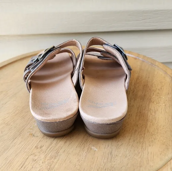 Dansko women's Allyson stone leather sandals