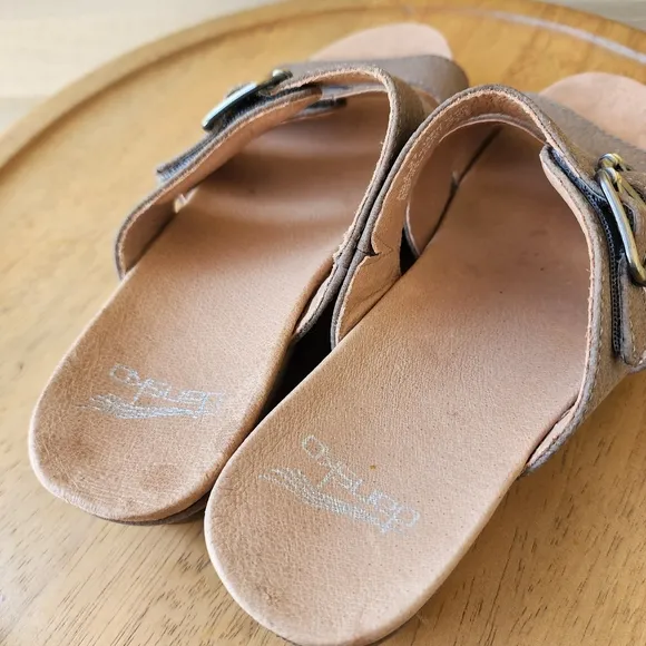 Dansko women's Allyson stone leather sandals