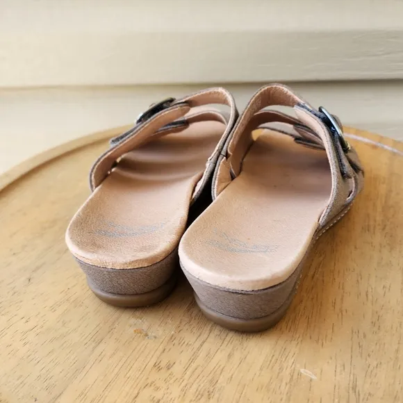 Dansko women's Allyson stone leather sandals