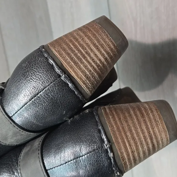 Dansko Women's Gray Suede Ankle Wedge Boots Shoes Sz 38/7.5-8