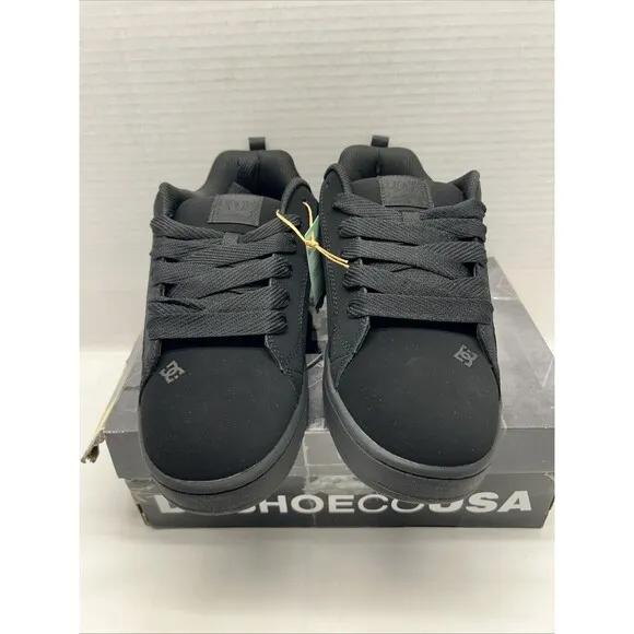 DC Court Graffik Skate Shoes Black on Black Mens 9.5 New in Box Padded Tongue