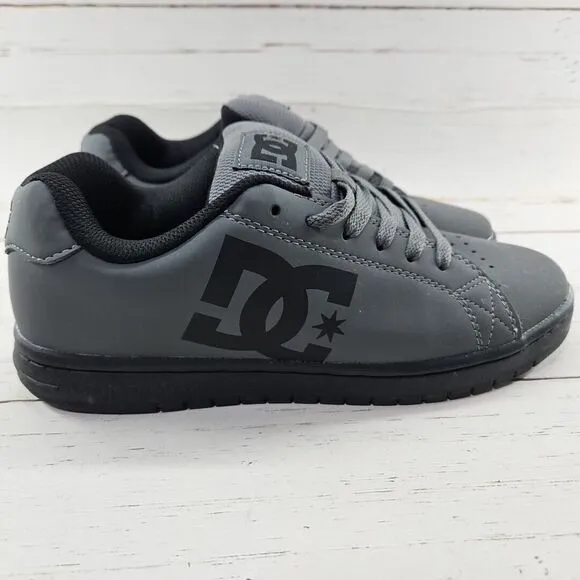 DC‎ Shoes Gaveler Low Top Skate Sneakers Mens Size 8.5 Pewter Gray Black