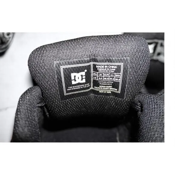 DC Shoes Youth Court Graffik Sneakers – Black Camo Logo Skate Shoes, Size 4.5Y /