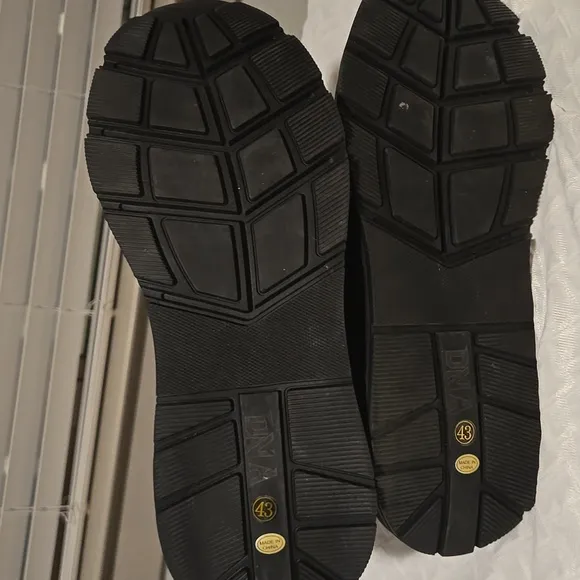 DNA Shoes - The Shine Edition - Black And Multi Stones Size 43