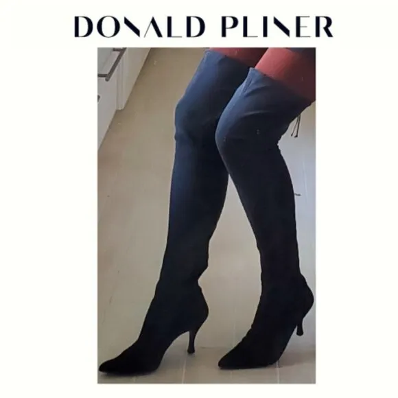 Donald J. Pliner OVER THE KNEE  boots