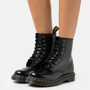 Dr. Martens 1460 Black Patent Leather Boots Size 8