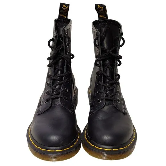 Dr. Marten's 1460 Smooth Leather Lace Up Ankle Boots Black Womens Size US 6 UK 4