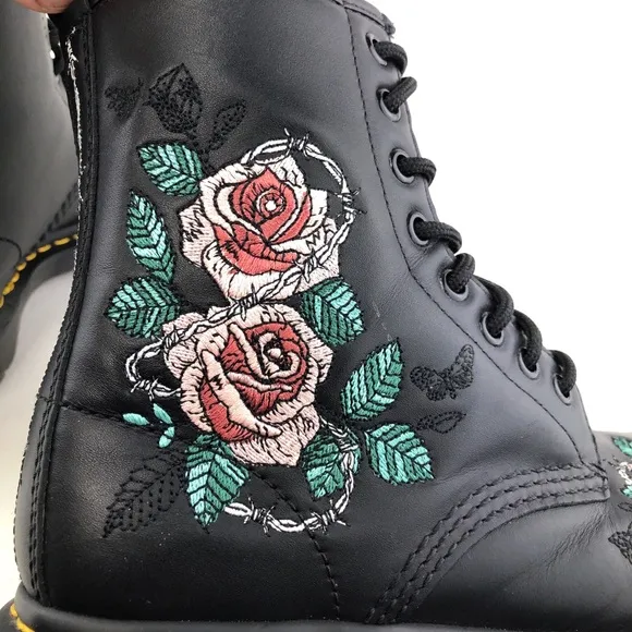 Dr. Martens 1460 Vonda Chain II Combat Ankle Boots 6
