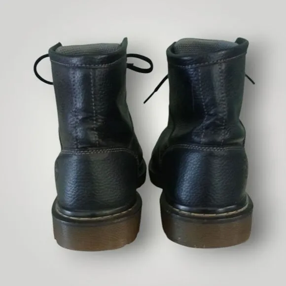 Dr. Martens 6&quot; Roseland Tough Black Pebbled Leather Boots Black Size 9