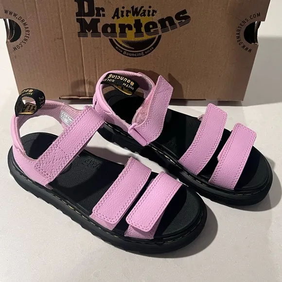 Dr Martens Air Wair Kids Klaire J Leather Sandals Size 2 Pink JY004 NIB