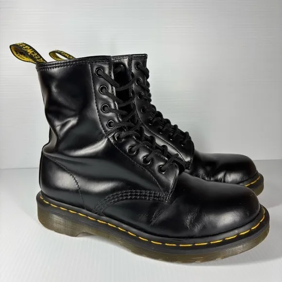 Dr. Martens Boots Womens 8 1460 Smooth Leather Lace Up Work Grunge Streetwear