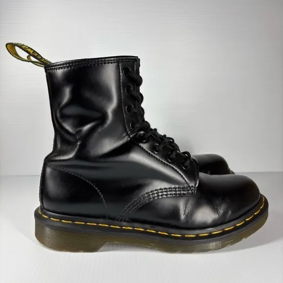 Dr. Martens Boots Womens 8 1460 Smooth Leather Lace Up Work Grunge Streetwear