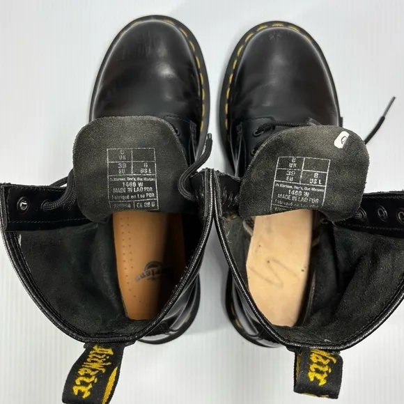 Dr. Martens Boots Womens 8 1460 Smooth Leather Lace Up Work Grunge Streetwear