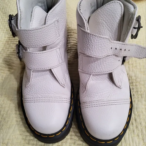 Dr Martens Devon Floral Buckle Platform Boots L 8