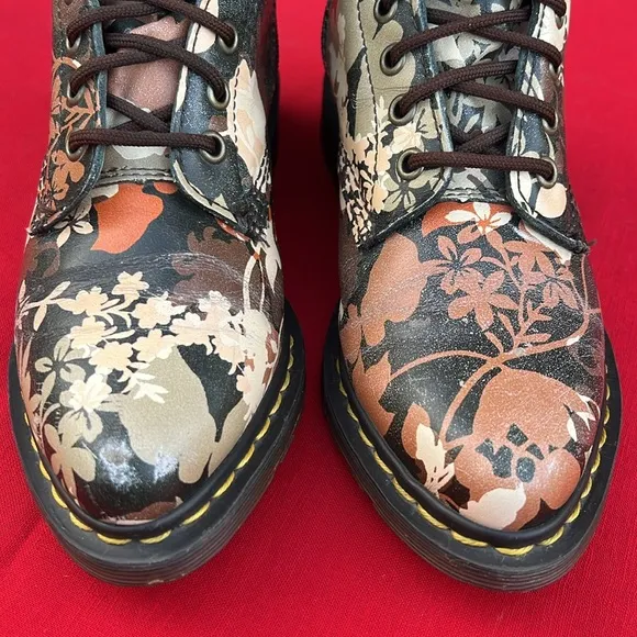 Dr. Martens Fall Floral Tall 14 Eye Pointed Toe Cery Lace Up &amp; Zippered Boots