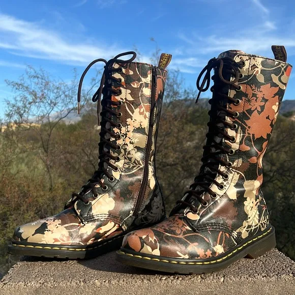 Dr. Martens Fall Floral Tall 14 Eye Pointed Toe Cery Lace Up &amp; Zippered Boots