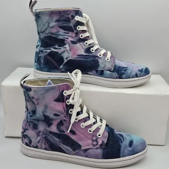 Dr. Martens Hackney tyedyeblue and pink design combat boots size 8