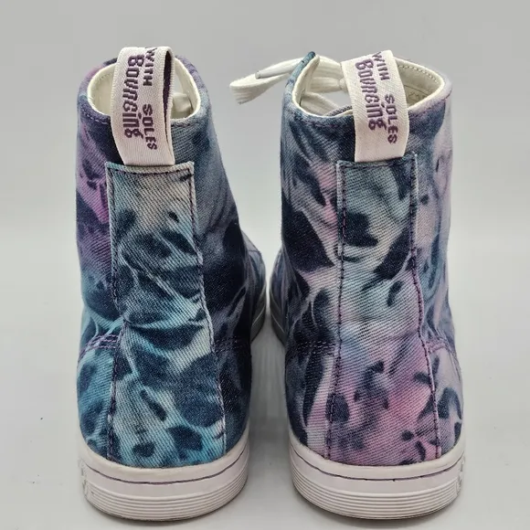 Dr. Martens Hackney tyedyeblue and pink design combat boots size 8