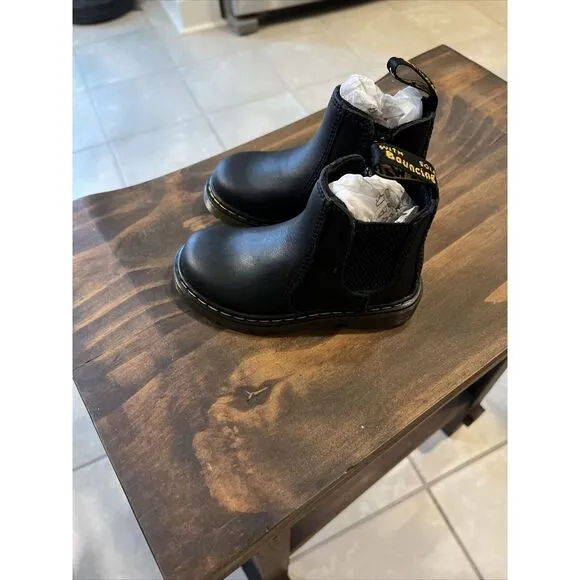 Dr. Martens Kid's Collection AirWair 2976 Softy T Boot Size 7‎ Core Kids Black