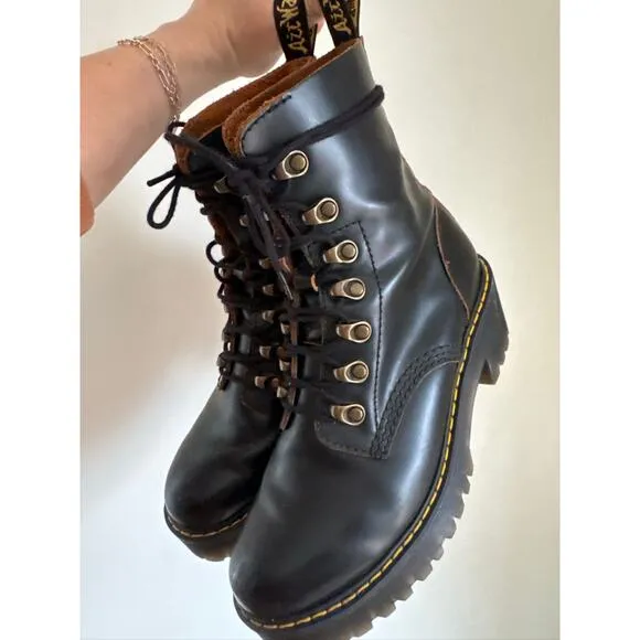 Dr. Martens Leona Boot in Vintage Smooth  Black - US Size 7