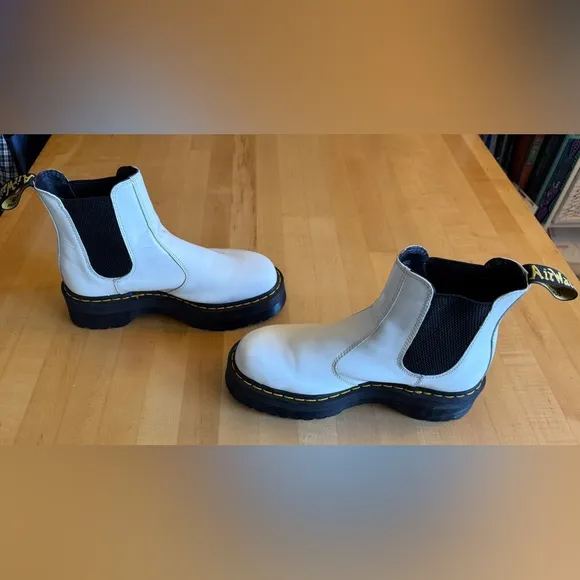 Dr. Martens MAX 2976 Quad White Leather Platform Chelsea Boots Size 41 M8 W9.5
